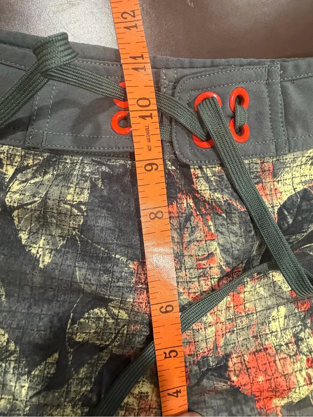 The North Face Whitecap Boardshorts - Spruce Green Pineapple Print - 32